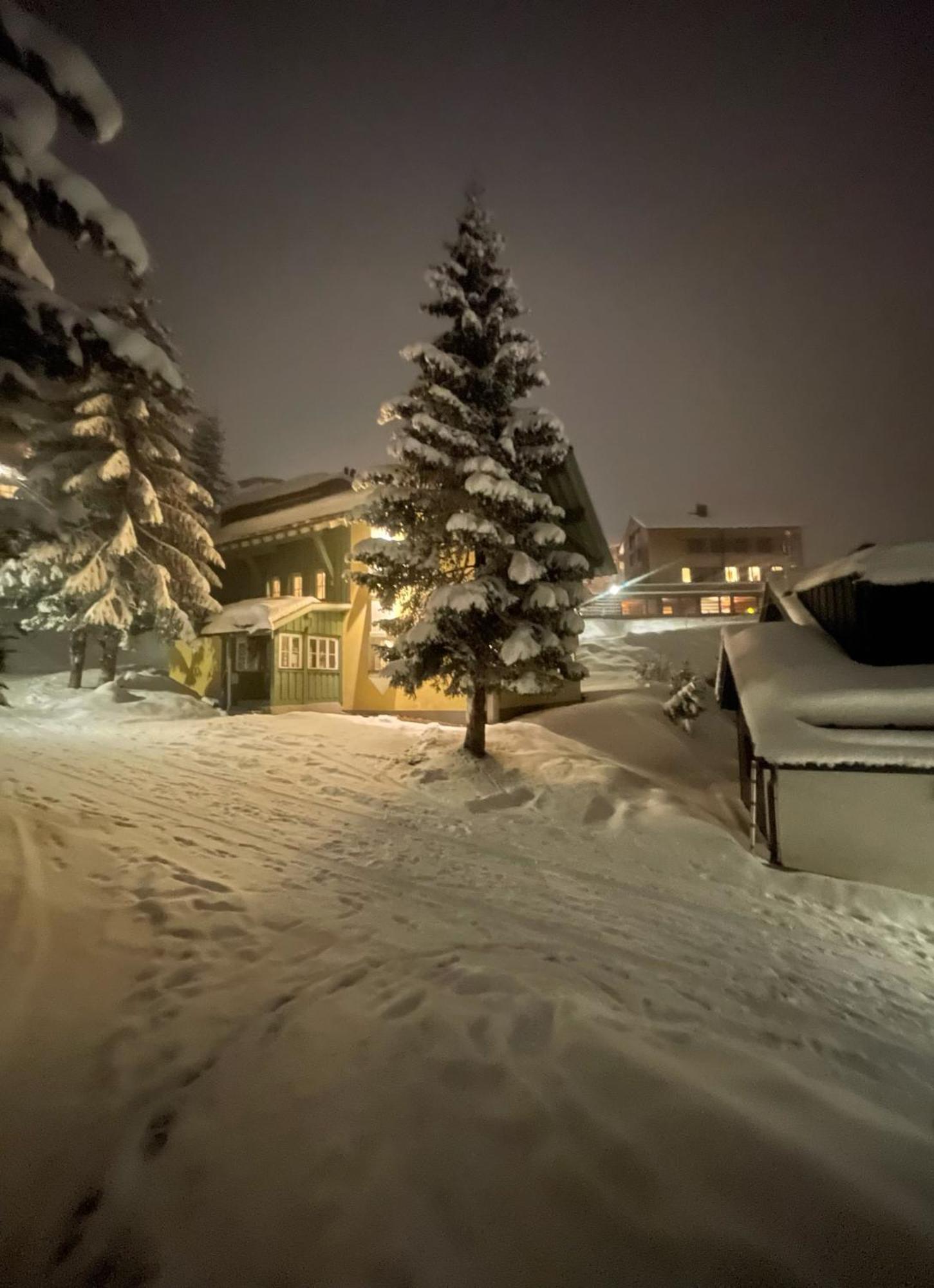 Arlberg Stuben - Das Kleine, Feine Hotel Щубен ам Арлберг Екстериор снимка