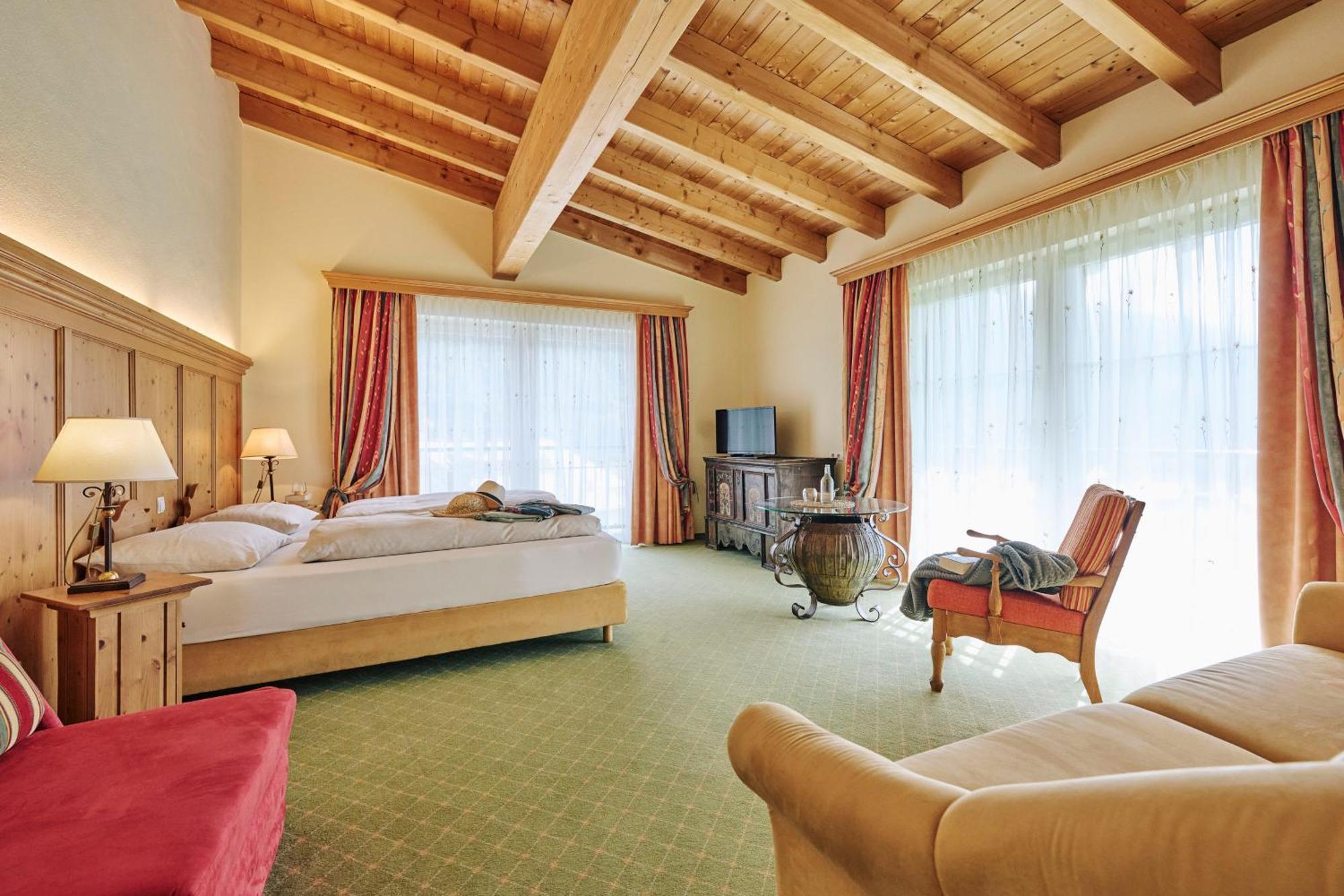 Arlberg Stuben - Das Kleine, Feine Hotel Щубен ам Арлберг Екстериор снимка
