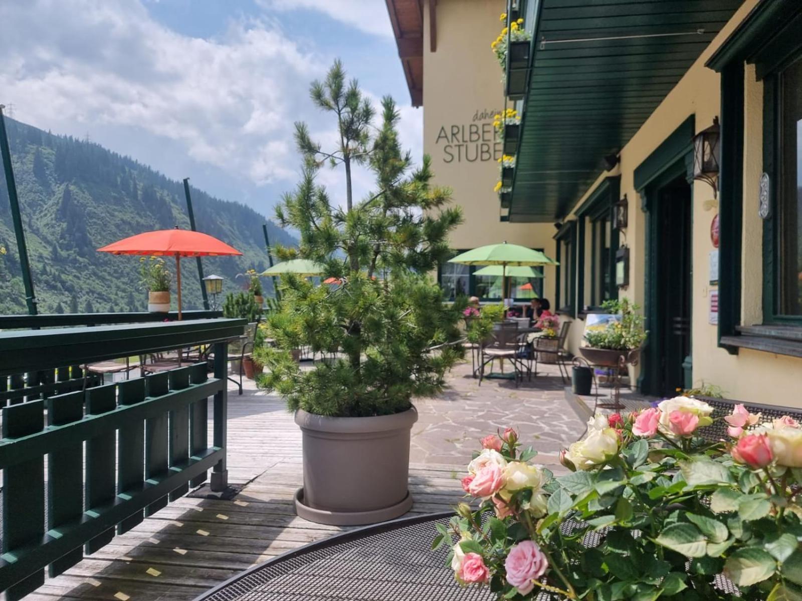 Arlberg Stuben - Das Kleine, Feine Hotel Щубен ам Арлберг Екстериор снимка