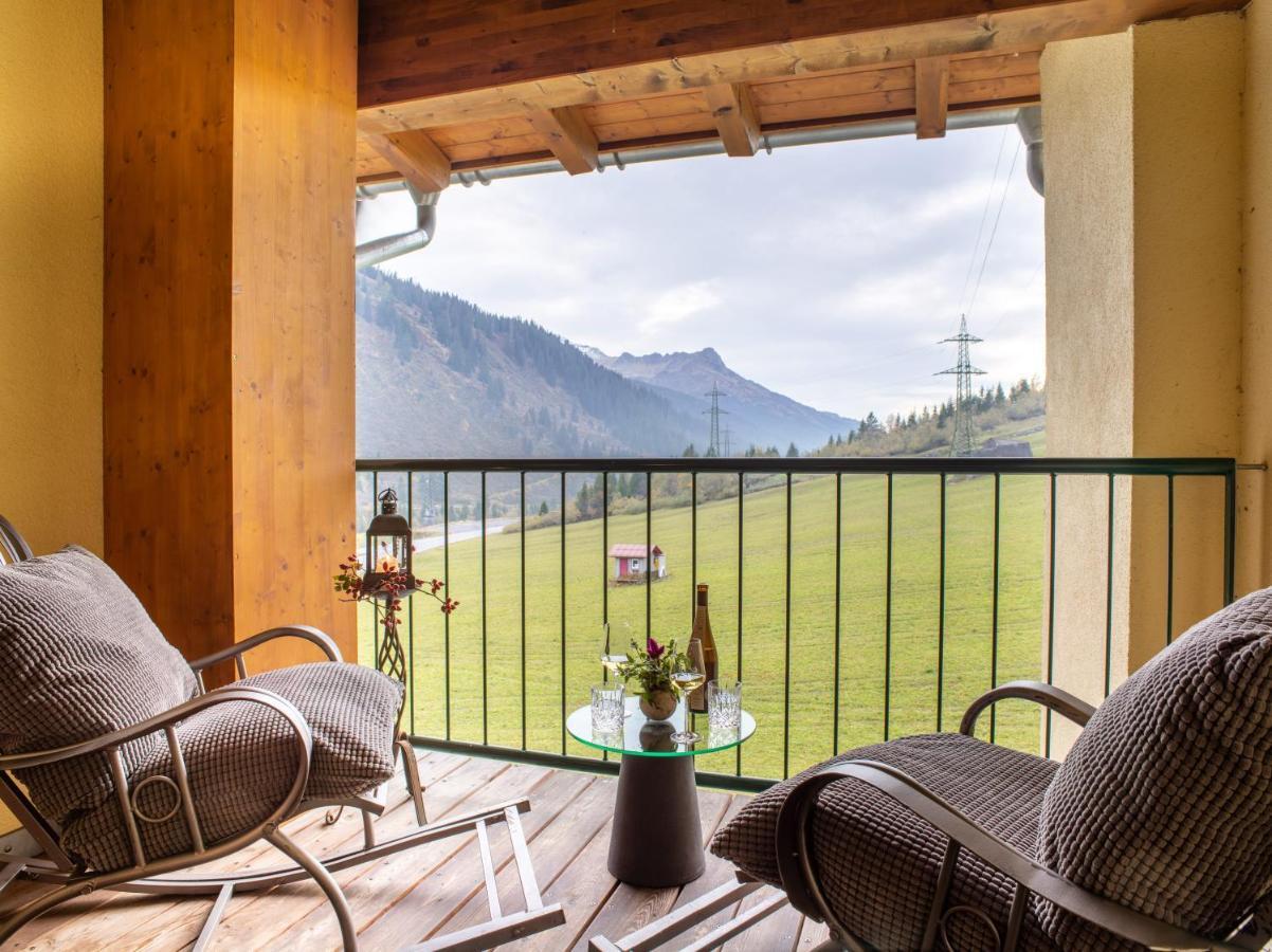 Arlberg Stuben - Das Kleine, Feine Hotel Щубен ам Арлберг Екстериор снимка